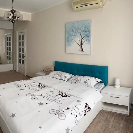 Linna Apartament 加拉茨 外观 照片