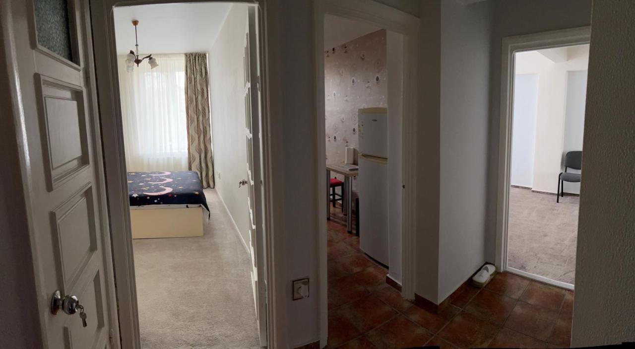 Linna Apartament 加拉茨 外观 照片