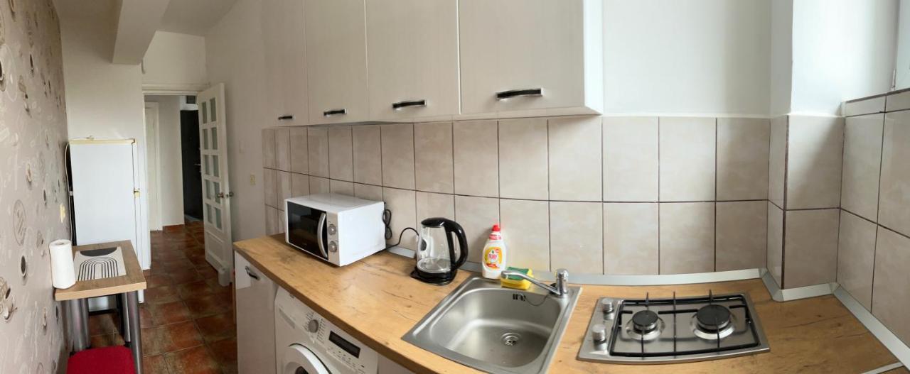 Linna Apartament 加拉茨 外观 照片